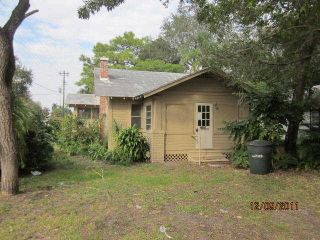 Foreclosed Home - 2303 FRANKLIN ST, 33901