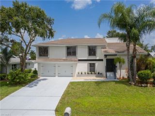 Foreclosed Home - 2005 SE 39TH ST, 33904