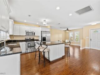 Foreclosed Home - List 100811611