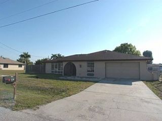 Foreclosed Home - 2250 HAVANA AVE, 33905