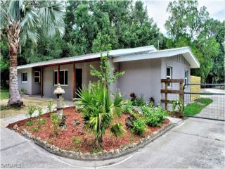 Foreclosed Home - 4091 ELLIS RD, 33905