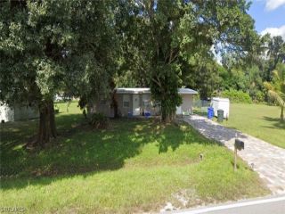 Foreclosed Home - 4513 LUCKETT RD, 33905