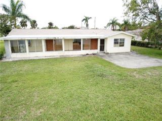 Foreclosed Home - 13826 RIVER FOREST DR, 33905