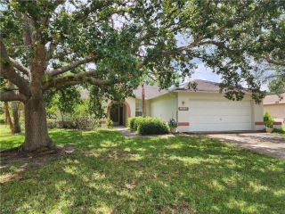 Foreclosed Home - 15630 SUNNY CREST LN, 33905