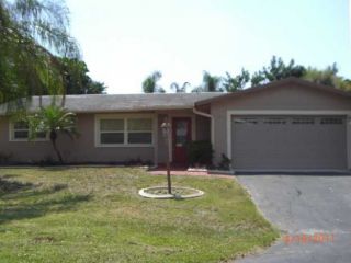Foreclosed Home - 8925 FOREST ST, 33907