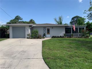 Foreclosed Home - 1624 NORTH DR, 33907