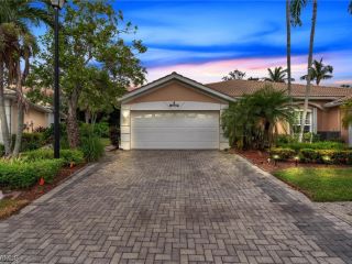 Foreclosed Home - 7710 BAY LAKE DR, 33907