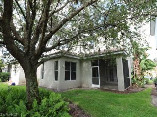 Foreclosed Home - 8889 SPRING MOUNTAIN WAY, 33908