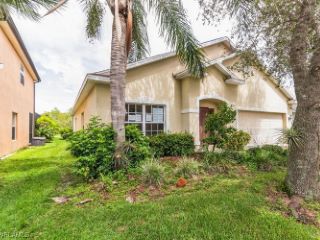 Foreclosed Home - 8981 FALCON POINTE LOOP, 33912