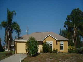 Foreclosed Home - 3411 CHIQUITA BLVD S, 33914