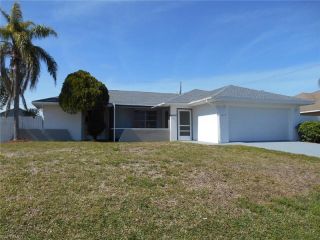 Foreclosed Home - 3608 Sw 14th Pl, 33914