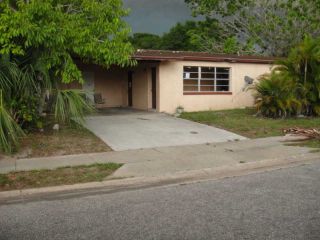 Foreclosed Home - 2956 LAFAYETTE ST, 33916