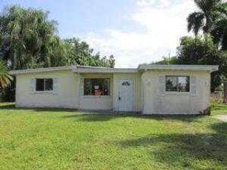Foreclosed Home - 1437 Floral Dr, 33916