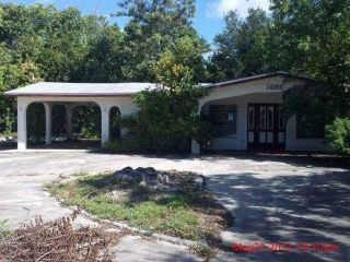 Foreclosed Home - 1655 DANIELS DR, 33917