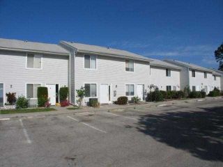 Foreclosed Home - 13160 KINGS POINT DR APT 4, 33919