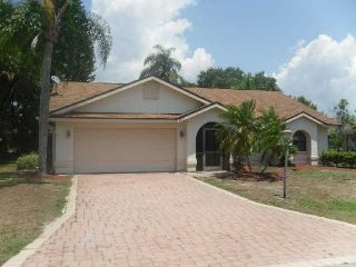 Foreclosed Home - 22557 FOUNTAIN LAKES BLVD, 33928
