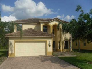 Foreclosed Home - 20381 TORRE DEL LAGO ST, 33928