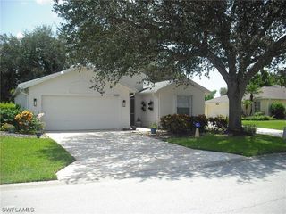 Foreclosed Home - 20911 PERSIMMON PL, 33928