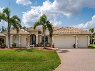 Foreclosed Home - 22450 FOUNTAIN LAKES BLVD, 33928