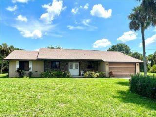 Foreclosed Home - 5006 PIKE LN, 33935