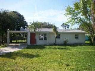 Foreclosed Home - 202 DAVIS RD, 33936