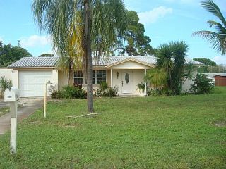 Foreclosed Home - 1417 JUDDALE ST E, 33936