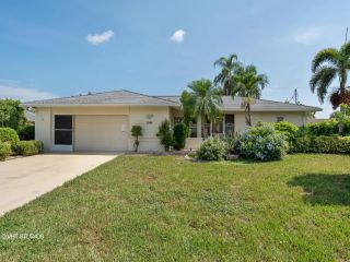 Foreclosed Home - 1546 Canal St, 33936