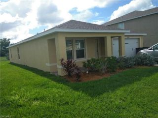 Foreclosed Home - 10420 CANAL BROOK LN, 33936