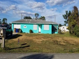 Foreclosed Home - 306 LINCOLN BLVD, 33936
