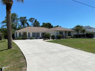 Foreclosed Home - 18139 CADILLAC AVE, 33948