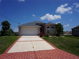 Foreclosed Home - 18146 AVONSDALE CIR, 33948