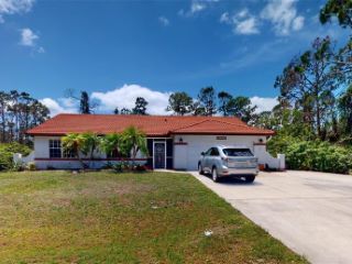 Foreclosed Home - 18157 WINTERGARDEN AVE, 33948