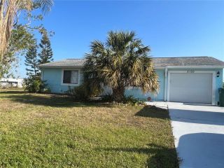 Foreclosed Home - 5120 CHAVES CIR, 33948