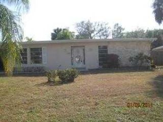 Foreclosed Home - 533 ORANGE DR NW, 33952