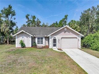 Foreclosed Home - 1205 ZINNEA ST, 33952