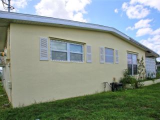Foreclosed Home - 21351 AUSTIN AVE, 33952