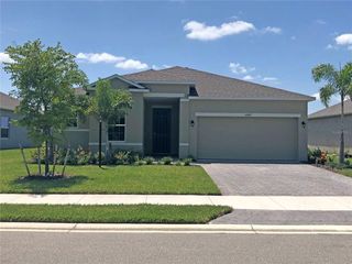 Foreclosed Home - 16849 CANOPY GARDEN DR, 33953