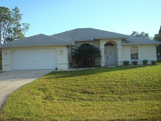 Foreclosed Home - 23047 DIANE AVE, 33954