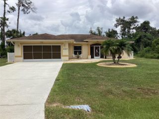 Foreclosed Home - 20437 BACHMANN BLVD, 33954