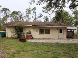 Foreclosed Home - 12203 CARTOUCHE AVE, 33955