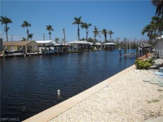 Foreclosed Home - 3891 CRUZ DR, 33956