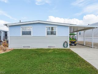 Foreclosed Home - 3860 PHOENIX DR, 33956