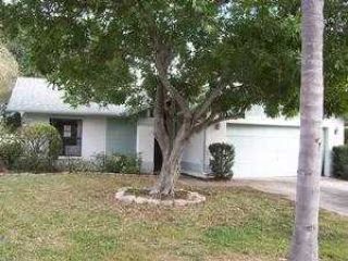 Foreclosed Home - 13166 WINSFORD LN, 33966