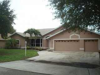 Foreclosed Home - 19291 PINE GLEN DR, 33967