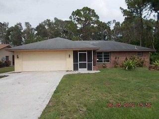 Foreclosed Home - 19069 TANGERINE RD, 33967