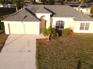 Foreclosed Home - 9758 COUNTRY OAKS DR, 33967