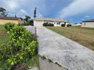 Foreclosed Home - 18541 MARCO BLVD, 33967