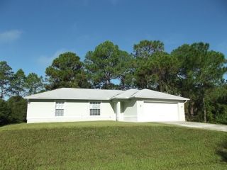 Foreclosed Home - 166 Blakely Ave S, 33974