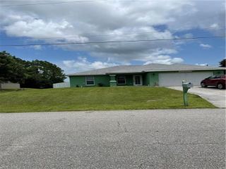 Foreclosed Home - 4707 NORA AVE S, 33976