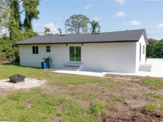Foreclosed Home - 2809 1ST ST SW, 33976